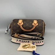 LV Speedy20 黑肩帶 尺寸211312  LV Speedy20 with Black Strap Size 21