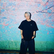 XRAGE 櫻花短T 黑