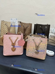 全新Coach蔻驰 Rowan抽绳发财水桶包子母包