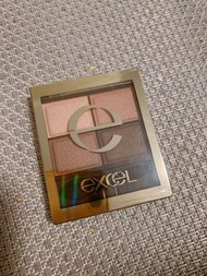 [全新多件未開封] 🇯🇵Excel 裸色深邃四色眼影 SR03 時尚暖棕 Exp: 08-06-26