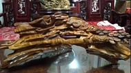 台灣紅檜精雕品(有水波紋)高30公分寬72公分深38公分重量5.5公斤/造型栩栩如生，收藏上品。
