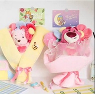 現貨🎓可加購畢業帽  Lotso 花束 Winnie the pooh 花束 維尼熊 公仔花束  小熊維尼  公仔 100%正品  公仔花束   生日禮物  白色情人節  情人節  畢業花束  公仔花