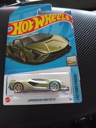 Hot wheels LAMBORGHINI SIAN FKP 37