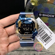 100% ORIGINAL CASIO G-SHOCK GM-5600SS-1Splashed boldly across the bezel and band