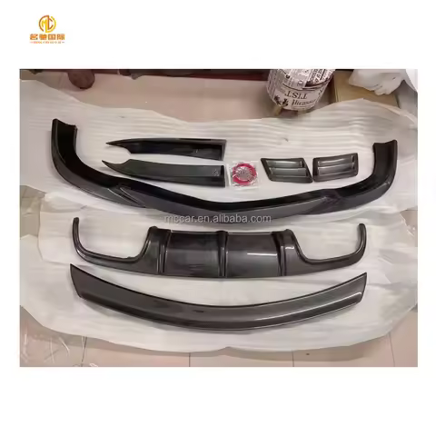 08-12 W204 C63 High Quality Carbon Fiber Body Kit For W204 C63 Front Lip Diffuser Side Skirt