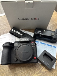 99% Panasonic LUMIX S1R II s1r ii s1r m2 mark 2 , optional BG2 Grip
