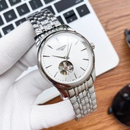 Real Shooting
Brand: Langqin-LONGINES   
Type: [Cool] Men's Watch
Case: 316 Stainless Steel (High Qu