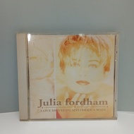 #F196-41 CD TERPAKAI [ JULIA FORDHAM - ( LOVE MOVES IN ) MYSTERIOUS WAYS ] USED CD #F196-41