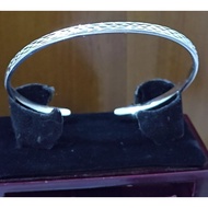 F0036: 999.9gelang perak, berat 11.53g, saiz cincin: 55.6__66.5mm, lebar: 3.3mm, harga: Rm232