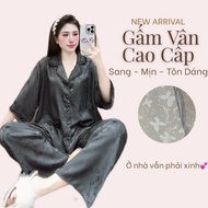 HCM HCM HCM | Women's pajamas with printed brocade sleeves