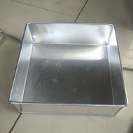 UK 22x22x7 square pan 0.6 thickness