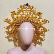 Crown Maskot