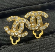 Chanel Earrings 經典款金屬鑲水鑽夾式耳環