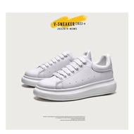 35-44แฟชั่นรองเท้าลำลองสำหรับผู้หญิงและผู้ชาย Mcqueen แพลตฟอร์มเดียวกันลูกไม้ขึ้นรองเท้าสีขาวคนรักรอ