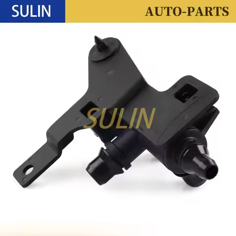 LR116647 LR093685 T4N12568 T2H39321 Connector Tube Replacement Parts For Land Rover XE 2005 F-PACE 2