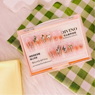 12 Pieces Of Long Pointed False Nails DIVINO (NO.280002)
