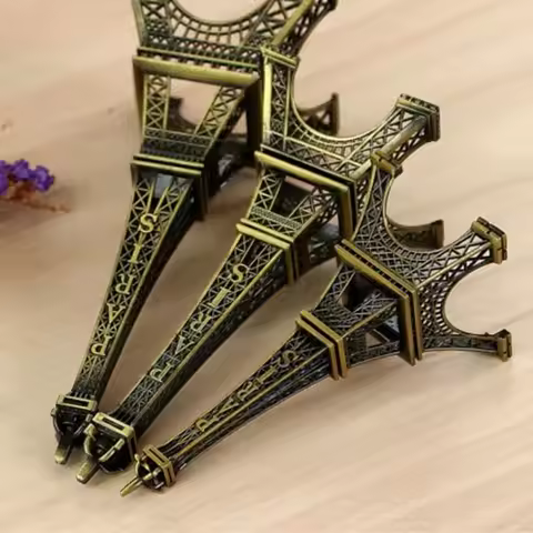 Metal Eiffel Tower Statue 7 Sizes Bronze Eiffel Tower Model Exquisite Design with Box Eiffel Tower D