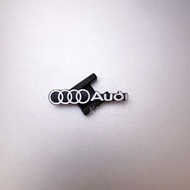 Audi 金屬 音響標｜logo 標誌 奧迪 a3 q3 q5 裝飾貼 貼紙 內飾 儀錶 方向盤 立體 鋁貼 鋁片貼 配件