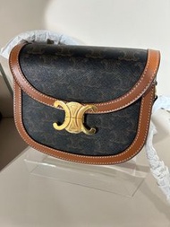Celine 馬鞍包