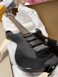 ibanez黑色電吉他