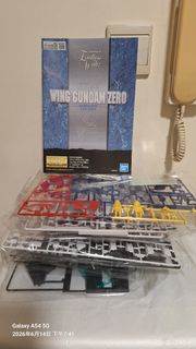 MG 1/100 WING GUNDAM ZERO