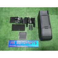 Toyota Wish Console Box 2003-2008