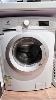 Electrolux伊萊克斯 EWF12746 前置式7.5公斤 蒸汽護理洗衣機