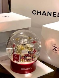 Chanel 2022聖誕限量水晶球