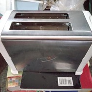 Electrolux ETS100G 電子式烤麵包機 二手