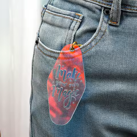 1 pieces iridescent acrylic motel keychain