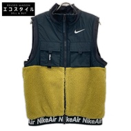 Nike 黑色 x 黃色合成纖維 Winterfill Boa 背心，M 碼 [二手]