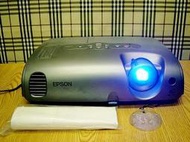 *【小劉二手家電】EPSON 投影機,外觀乾淨,附線材,現場可測試 !  EMP-82型