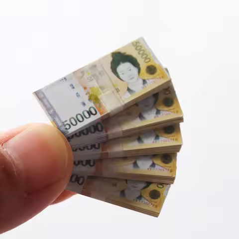 10 Bundle 1/6 Dollhouse Accessories Mini Money Dollars Korean Won Banknote Model Toys Miniature Item