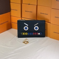 🤖驚喜秒殺 Fendi 芬迪 怪獸機器人 黑8卡 隔層手拿包