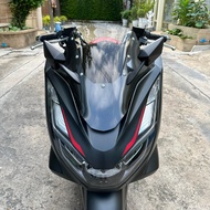 ชิวหน้าPCX160 ชิวสองขั้น หุ้มคารบอนสติ๊กเกอร์ (แถมฟรีกระจกติดชิว) ปี2021 ทรงซิ่ง ชิวแต่ง เจาะกระจก w