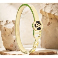 Luxurious plain LV bracelet