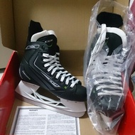 CCM Ribcor 40K jr ice hockey skates. Size 4.