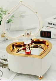 心形芭蕾舞音樂盒