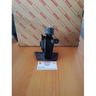 Altis Left Engine mounting 2002-2006