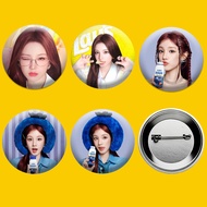 KPOP Song YUQI Yuqi badge IDLE badge Leishi around brooch millet