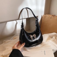 Bow bag y2k style boat armpitbag