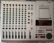 Yamaha MD 8 Multitrack 8 - Track Mini Disc Recorder