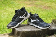 sepatu mizuno boot hitam wave momentum 2 super premium