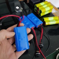 Nsv Khối pin 2S 2000mAH - 20A. (74V Cạn - 84V Đầy). Được đóng từ 2 cell pin Lithium 18650 Mới. Có mạ