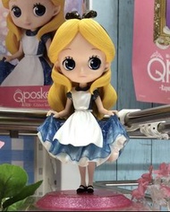 <Ohtoys> Disney 迪士尼 Q Posket 閃粉版 愛麗絲 Alice 全1款 美女與野獸 貝兒 wcf 人魚公主 灰姑娘 阿 boo Wedding 結婚版 婚紗 belle qp Q