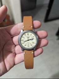 Seiko 精工5 Automatic 米黄色表盤 男士防水自動機械錶 SNK803