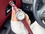 2026 Fashion Sports Small Amount Small Fan vers Quartz Belt Watch Ladies French Style Classy Engravi