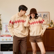Whatwewearrr | Holiday Sweater Knitted Argyle Christmas
