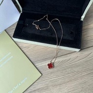 💜梵克雅寶 Alhambra 紅瑪瑙單花四葉草 18k金項鍊 女款 生日/情人節禮物