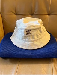 Adidas 漁夫帽